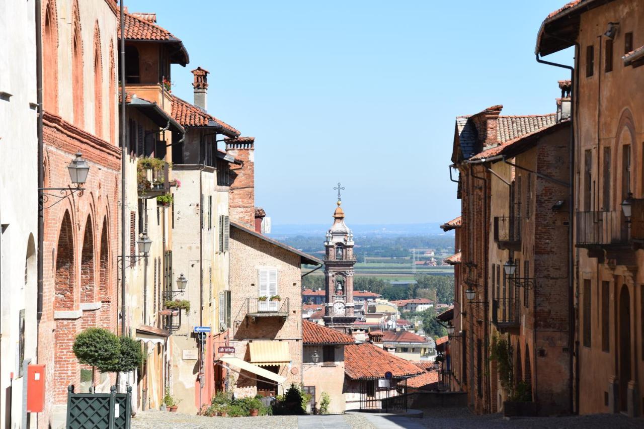 Saluzzo Historic Center Apartment المظهر الخارجي الصورة